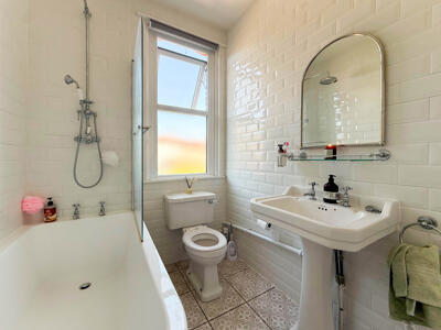 Picture 7